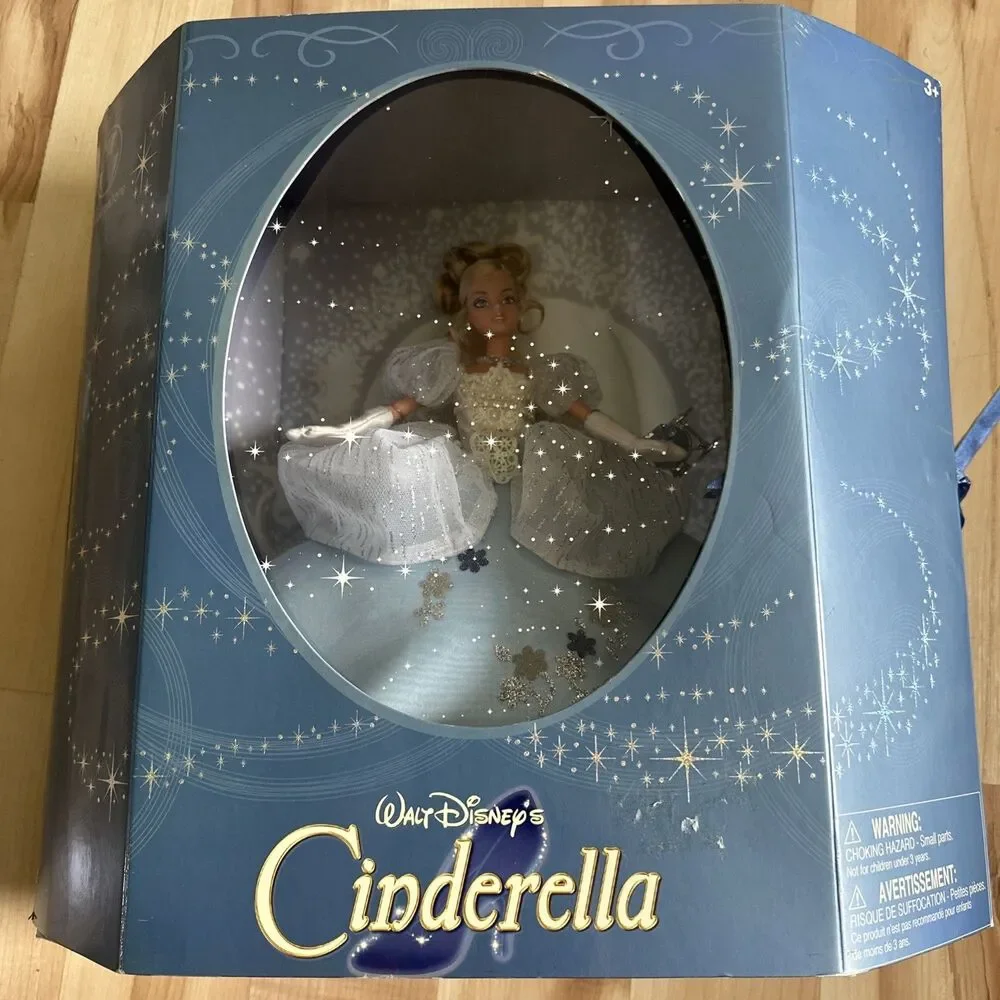 Disney CINDERELLA DOLL Limited Ed 2005 EXTREMELY RARE